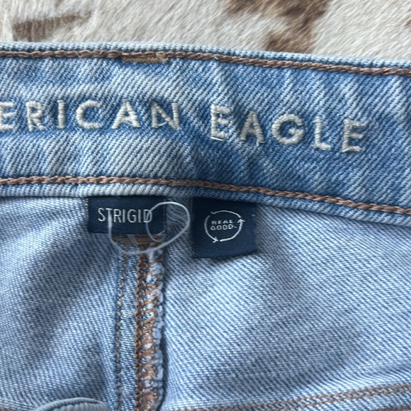 American Eagle Crop Jeans - Picture 6 of 6
